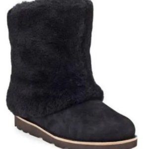 Ugg Maylin Sherpa Fur Boots